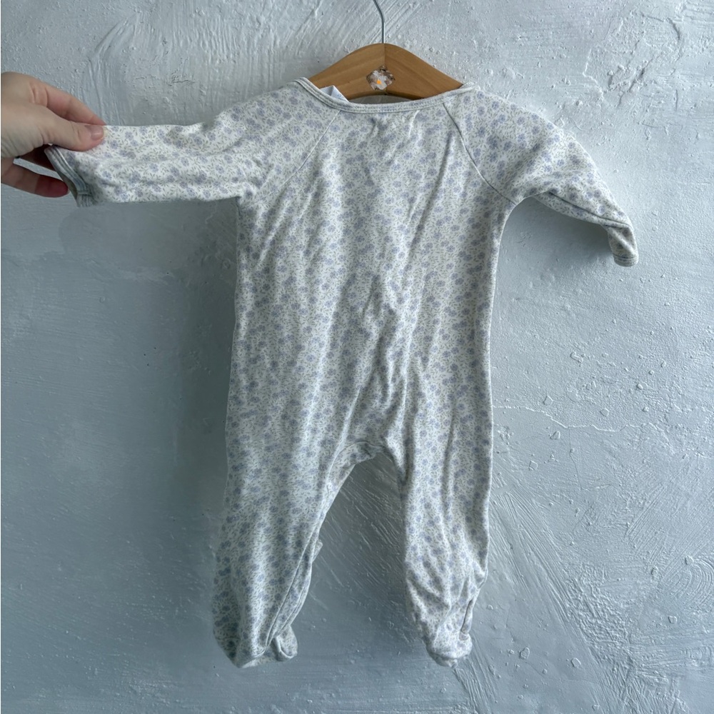 0-3M Jamie Kay Organic Cotton Melanie Onepiece in the Emmy Lilac pattern - Picture 3 of 5
